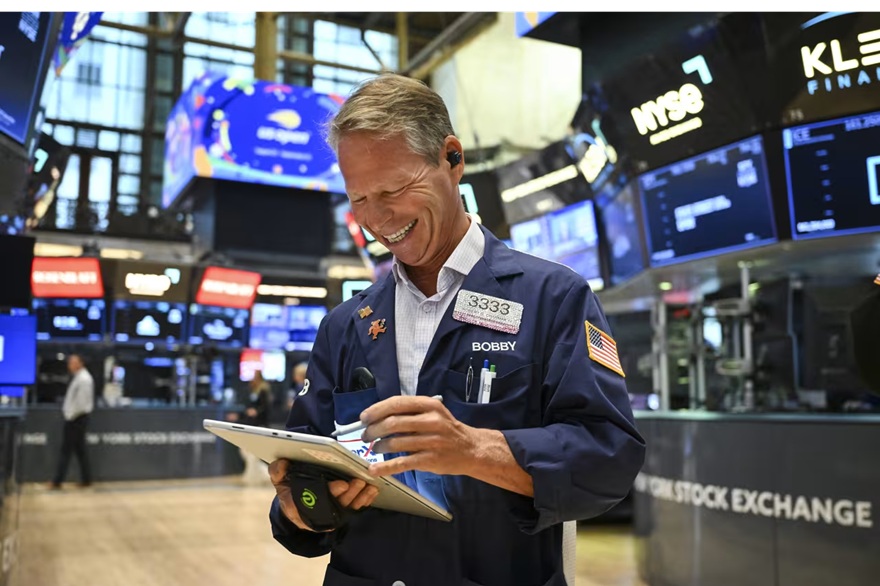 Plus500 Buys Another 22,138 Shares as Treasury Holding Reaches 43.7 Million