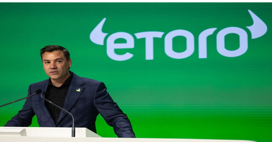 eToro Warns UK and European Card Users of Possible Payment Failures